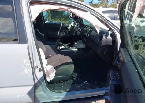 2019 Toyota Tacoma 2Wd Trd Off Road z USA, uszkodzony, nr VIN 3TMAZ5CN8KM111071